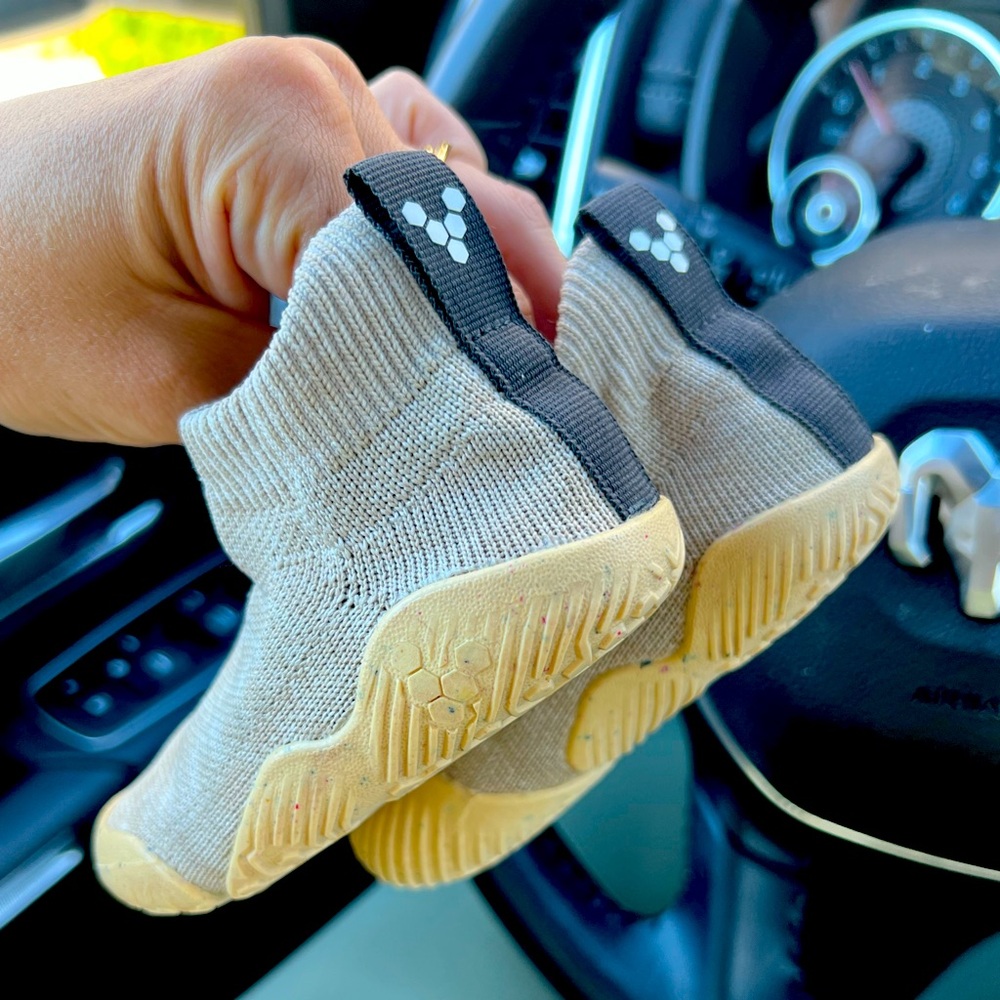 VivoBarefoot Tan Toddler Booties size US 5.5/UK 21